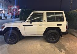 تويوتا لاند كروزر 70